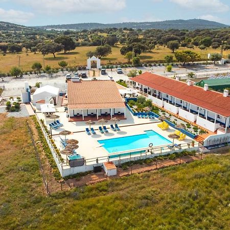 Monte Da Cabeca Gorda Bed & Breakfast Alcacovas Bagian luar foto